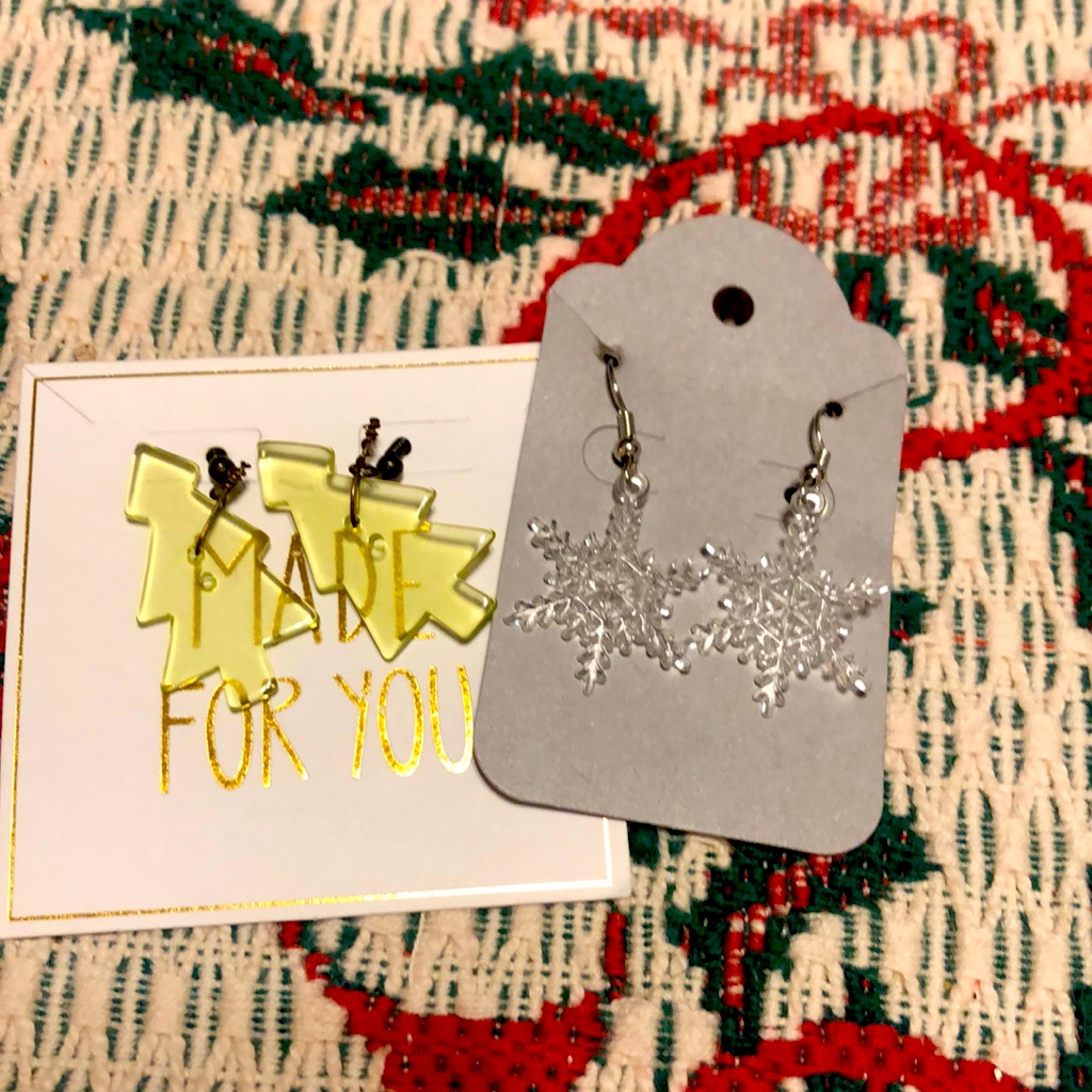 Christmas Two Pairs Of Earrings